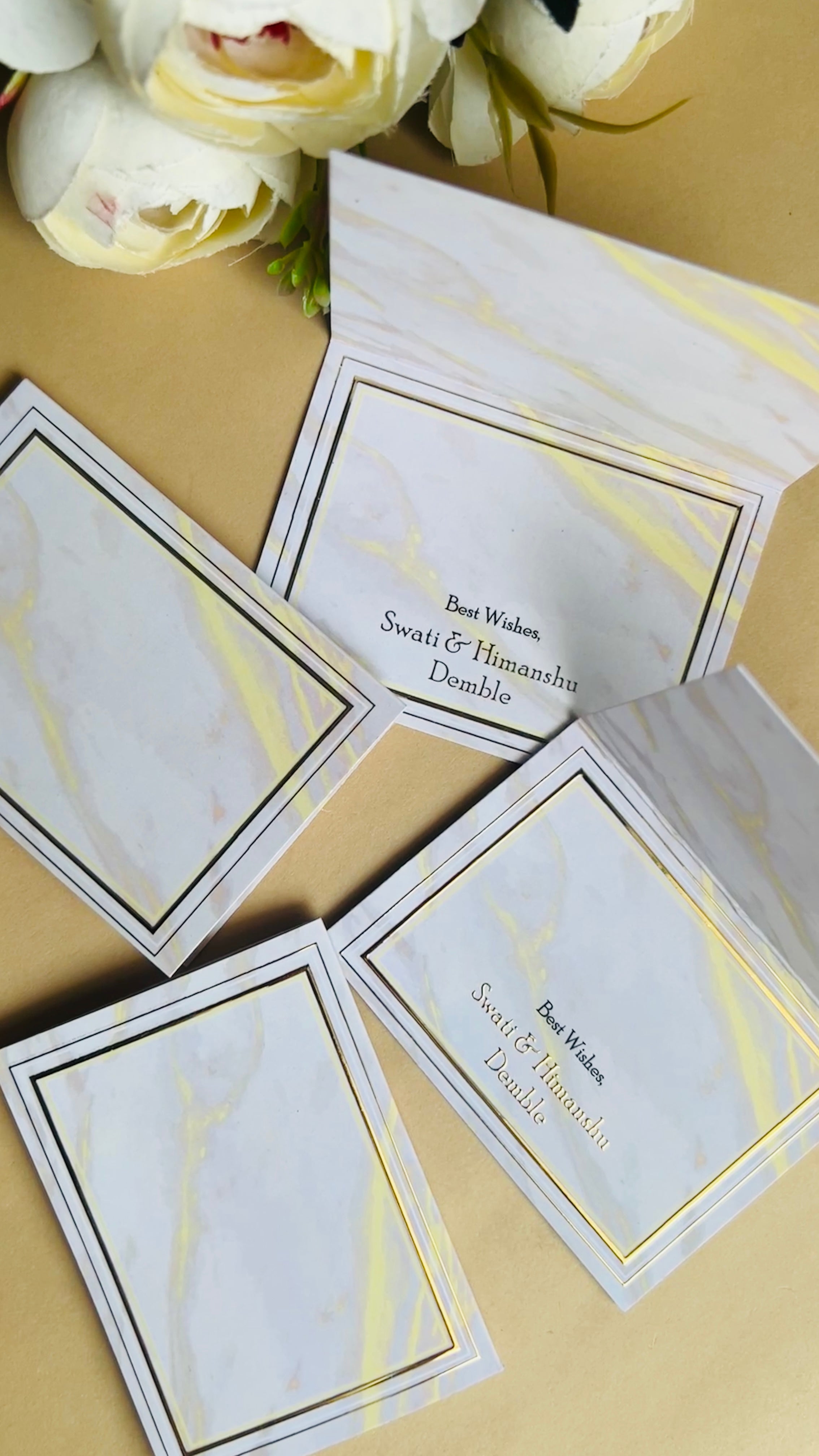 Folding Notecards Grey Gold